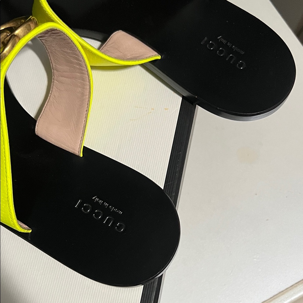 Gucci Women's Bright Yellow Sandals - Picture 5 of 6